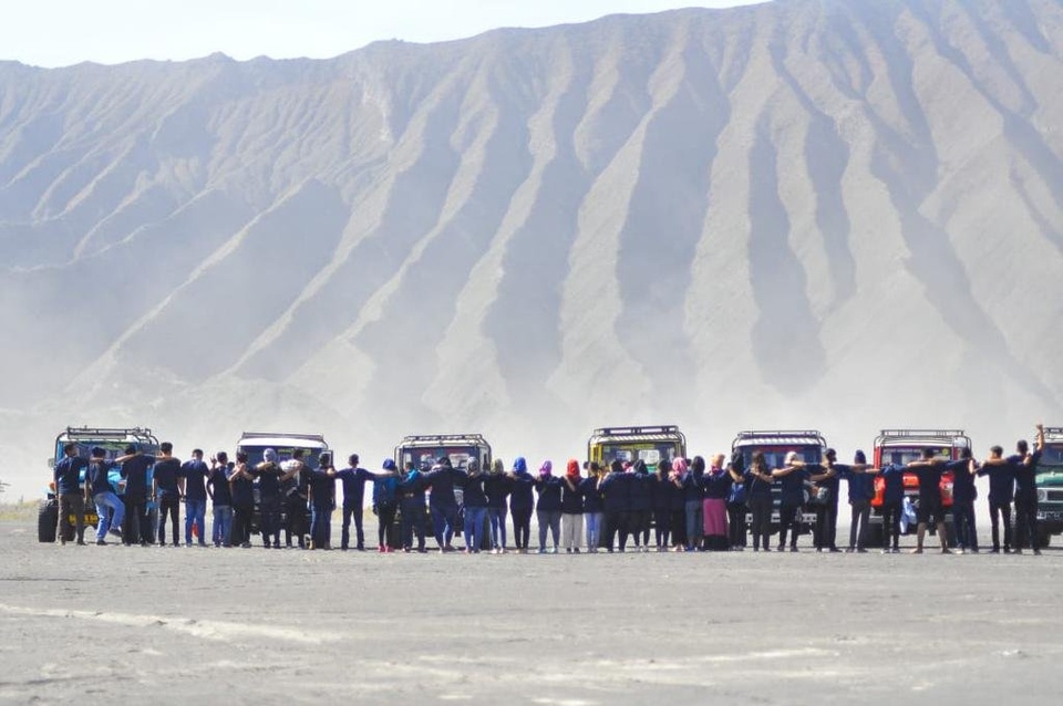 OPEN TRIP BROMO MIDNIGHT