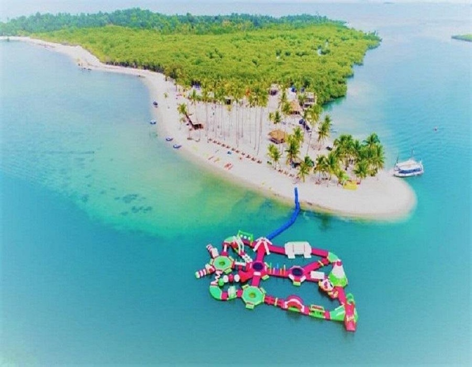 Pulau Ranoh Batam - Paket Wisata Day Trip & Tour 2D1N