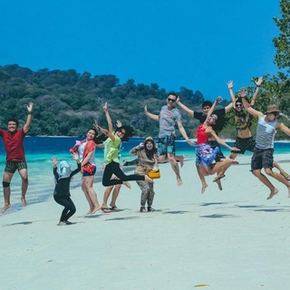 Paket Open Trip Liburan Travel Tour PEUCANG Wisata 3D2N
