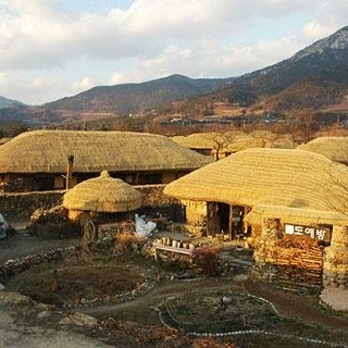 TOUR MURAH KOREA SEOUL SUWON / EVERLAND November