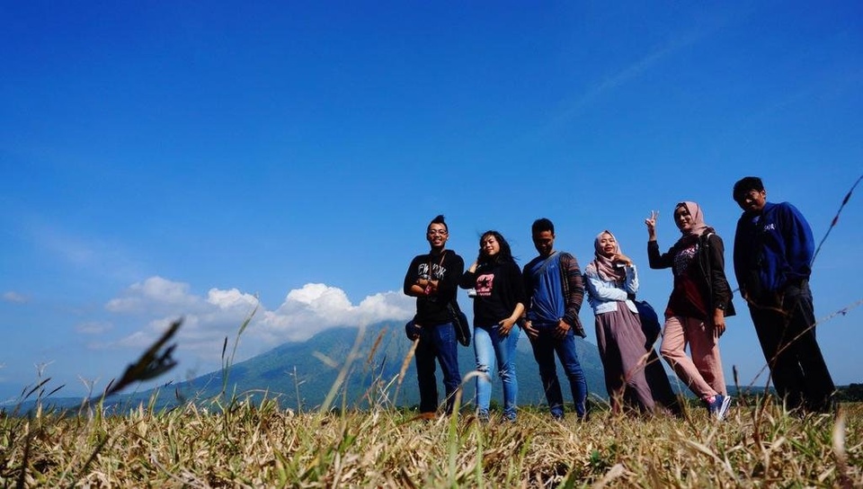OPEN TRIP PULAU MENJANGAN KAWAH IJEN TAMAN NASIONAL BALURAN 8 - 9 OKTOBER 2022