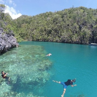 Paket Tour Labengki dan Sombori