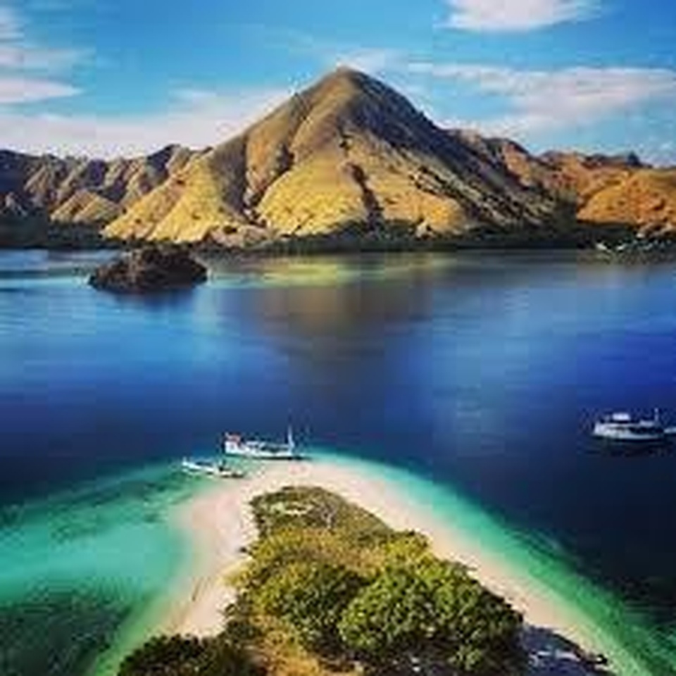 Cari temen sharecost sailing komodo 22-25 mei 2021