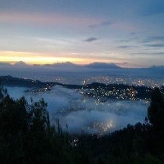 cari temen camcer di gunung putri lembang