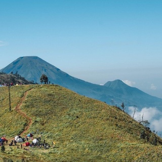 Paket Wisata Open Trip Gunung Prau Liburan Travel Tour