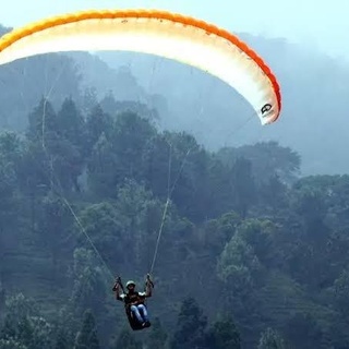Teman jalan Bandung