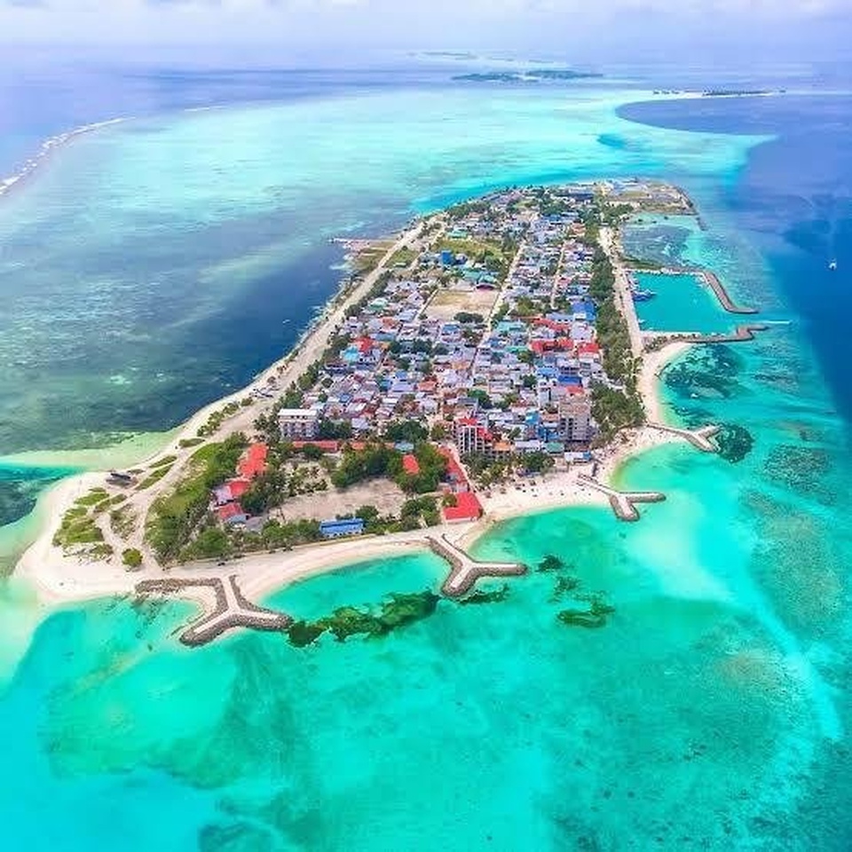 MALDIVES LIBUR LEBARAN