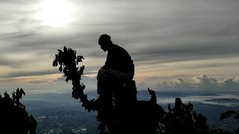 Puncak Dinding Ari, Gunung Galunggung