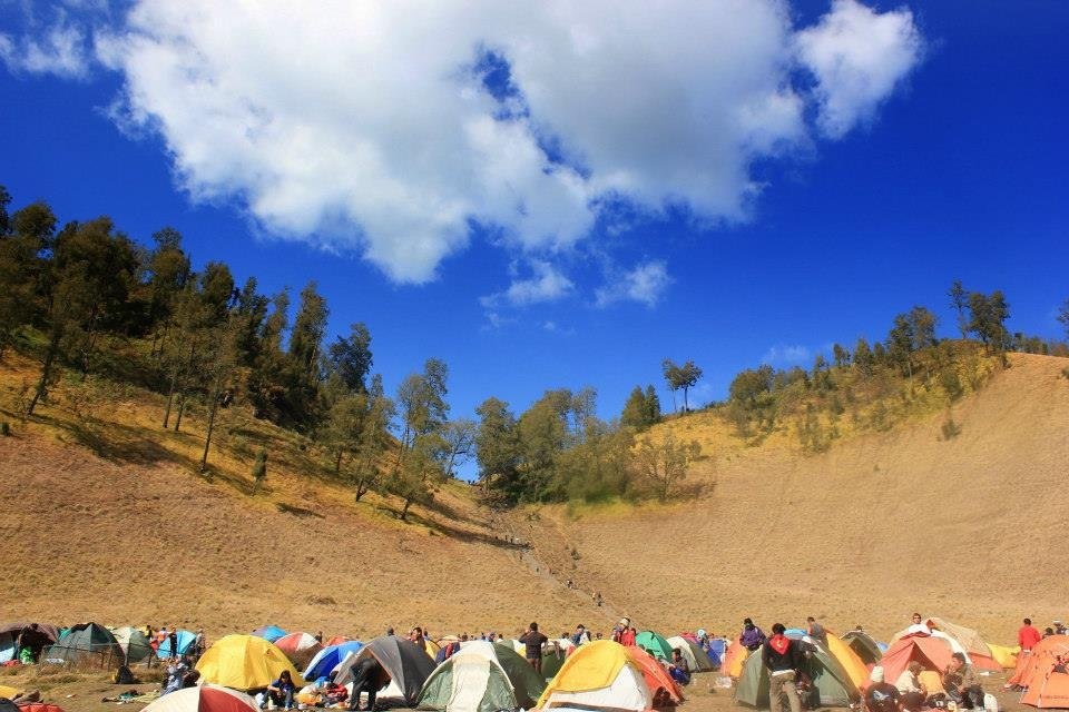 PRIVATE TRIP RANU KUMBOLO CAMP