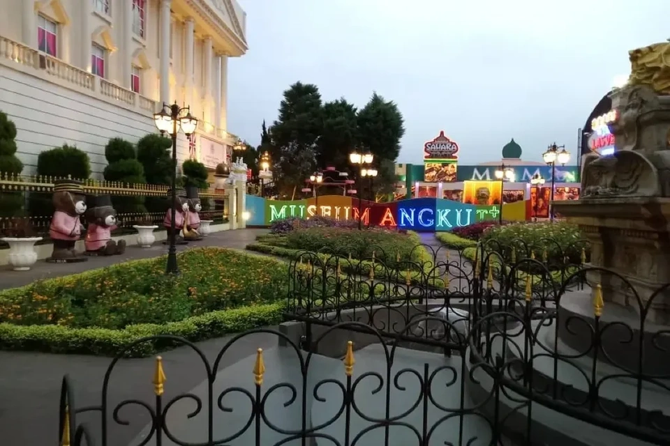 Tempat Wisata di Batu-Museum Angkut Salah Satu Tempat Wisata di Batu yang Lagi Hits 2024