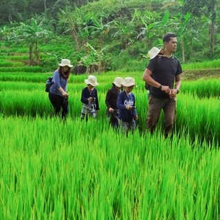 Trekking to Garunggang Cave dan curug Leuwi Asih