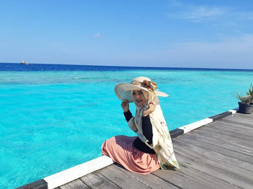 OPEN TRIP / PAKET WISATA / GATHERING DERAWAN LABUAN CERMIN WHALESHARK