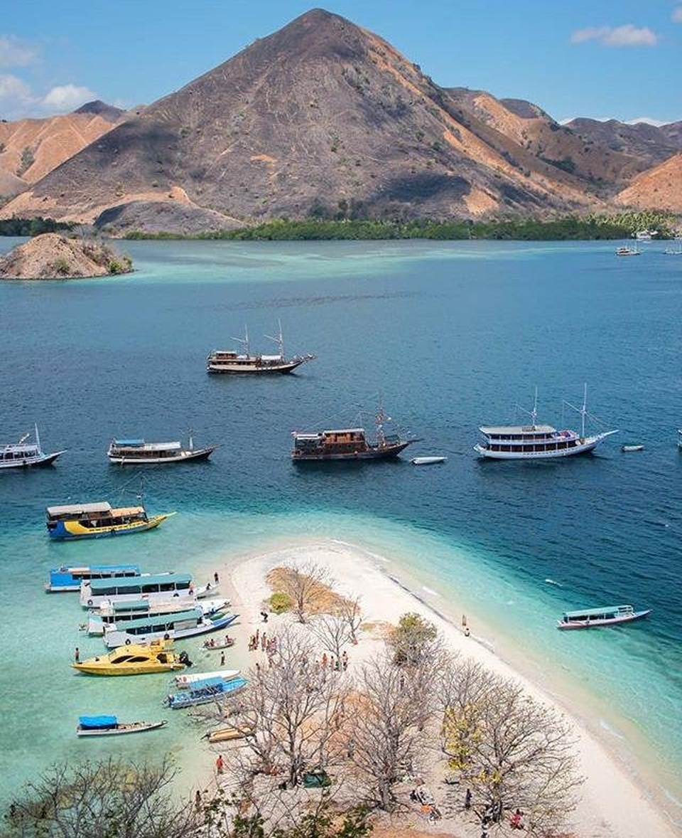 Cari temen share cost ke Bali-nusa penida dan labuan bajo