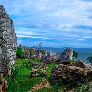Stone Garden, Padalarang - Terumbu Karang di Atas Gunung