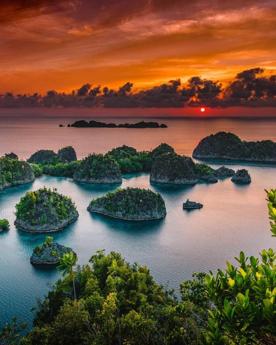 Paket Liburan Travel Tour Wisata RAJA AMPAT Open Trip 4D3N