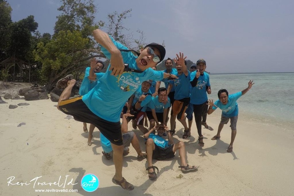 OPEN TRIP / PAKET WISATA / GATHERING PULAU PAHAWANG 1 HARI