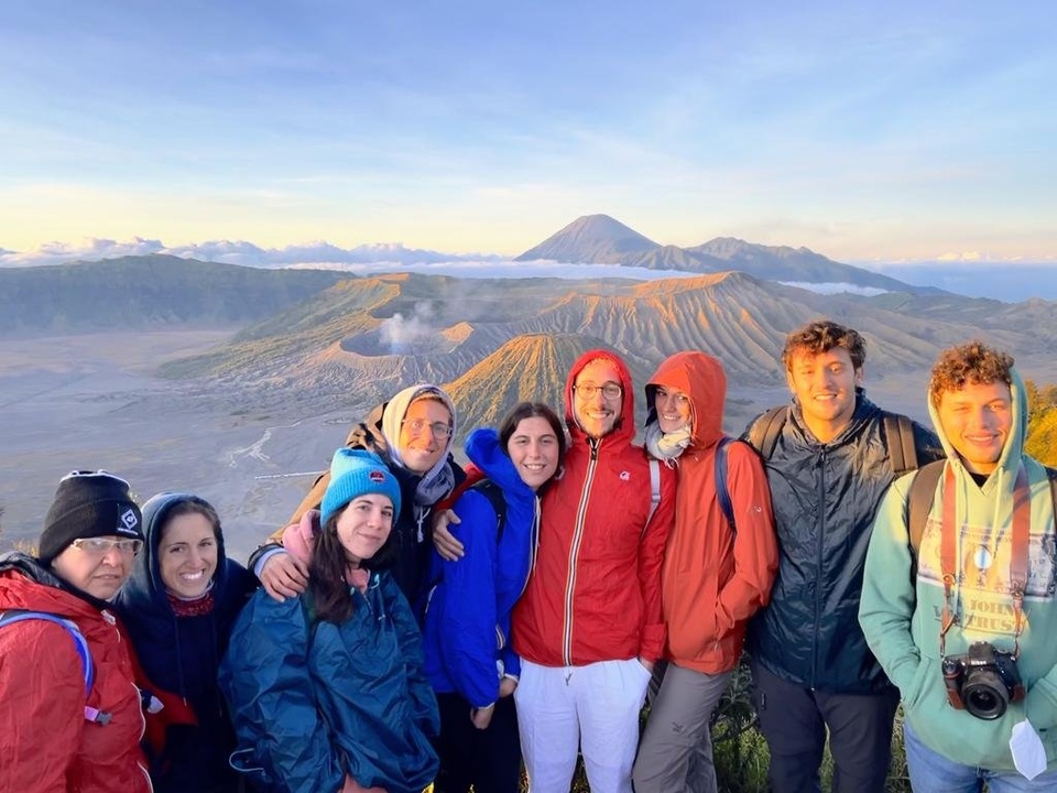 Paket Wisata Sunrise di Bromo, start Gresik, Surabaya, dan Sidoarjo