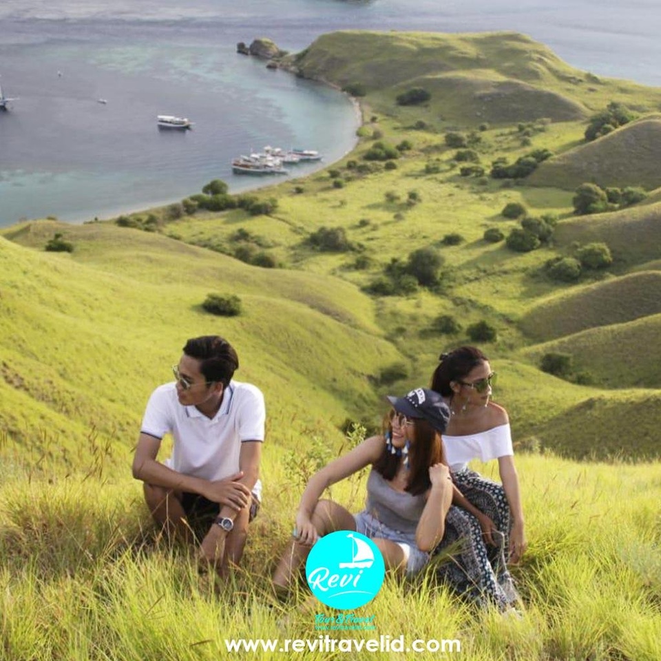 OPEN TRIP / PAKET WISATA / GATHERING Pulau Komodo Sailing Boat 3D 2N