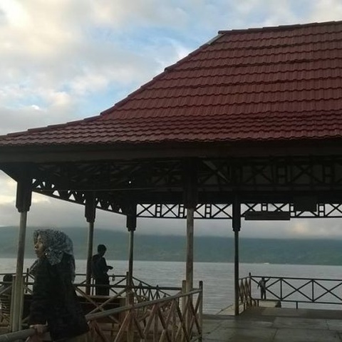 Foto Danau Ranau