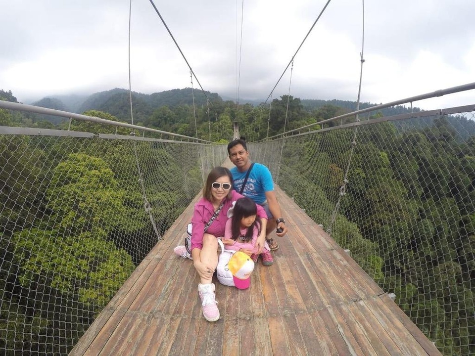 OPEN TRIP / PAKET WISATA / GATHERING Suspension Bridge Situ Gunung Sukabumi