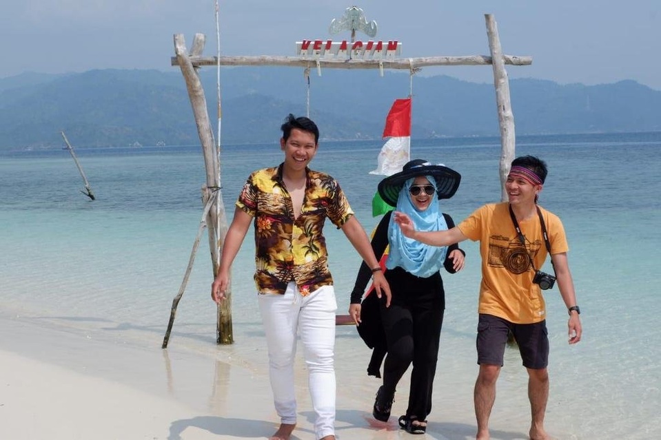 OPEN TRIP / PAKET WISATA / GATHERING PULAU PAHAWANG 1 HARI