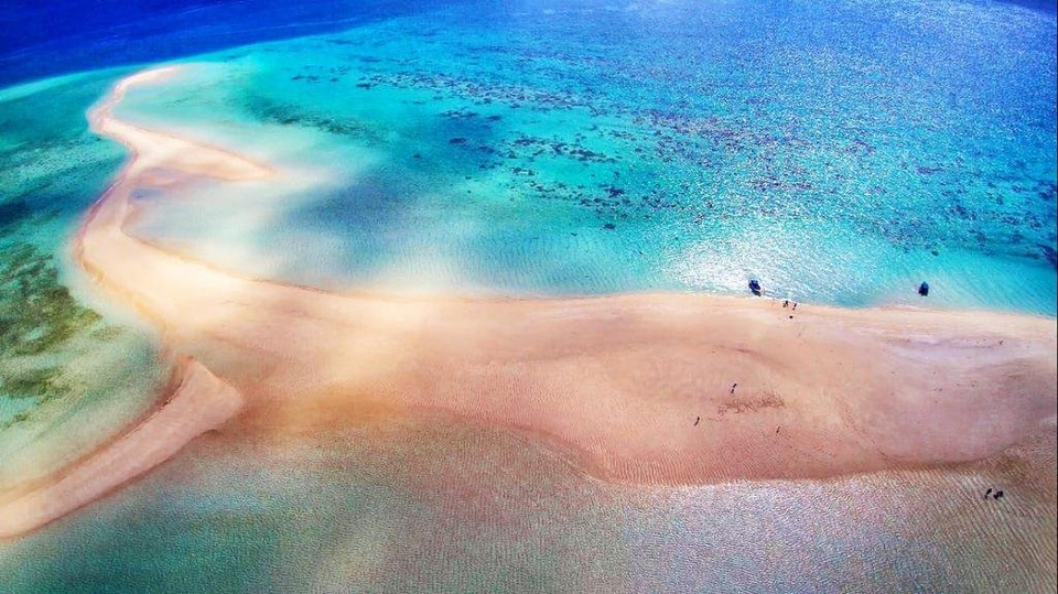 Paket Wisata Liburan Travel Tour DERAWAN Open Trip 4D3N