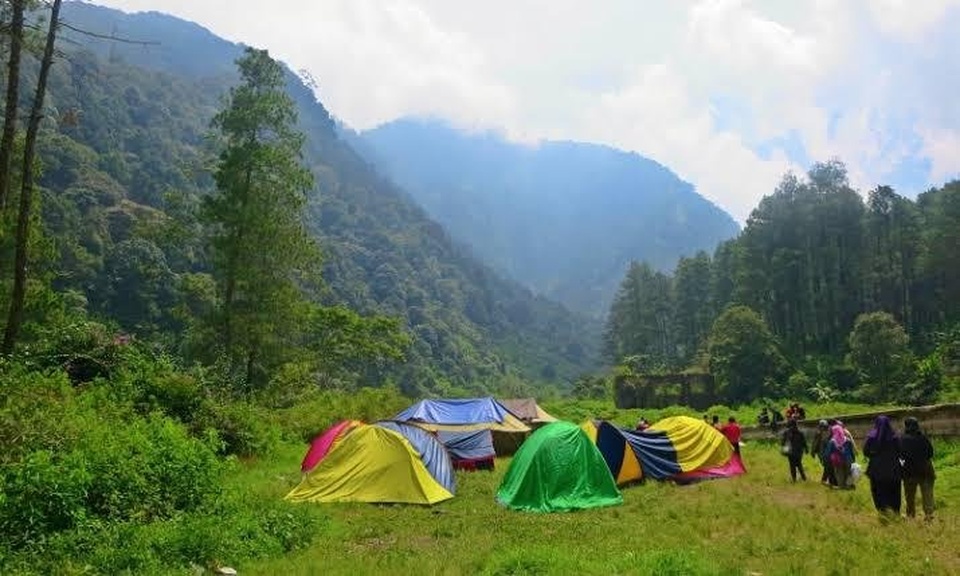 Camping Ceria Gunung Puntang Bandung